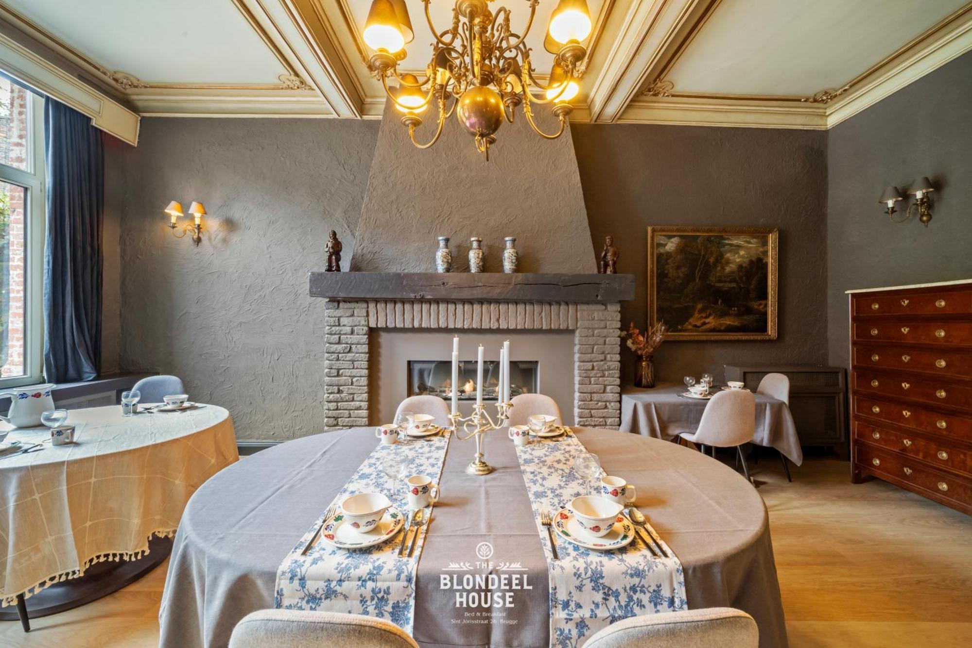 Bed & Breakfast The Blondeel House Brugge Center エクステリア 写真